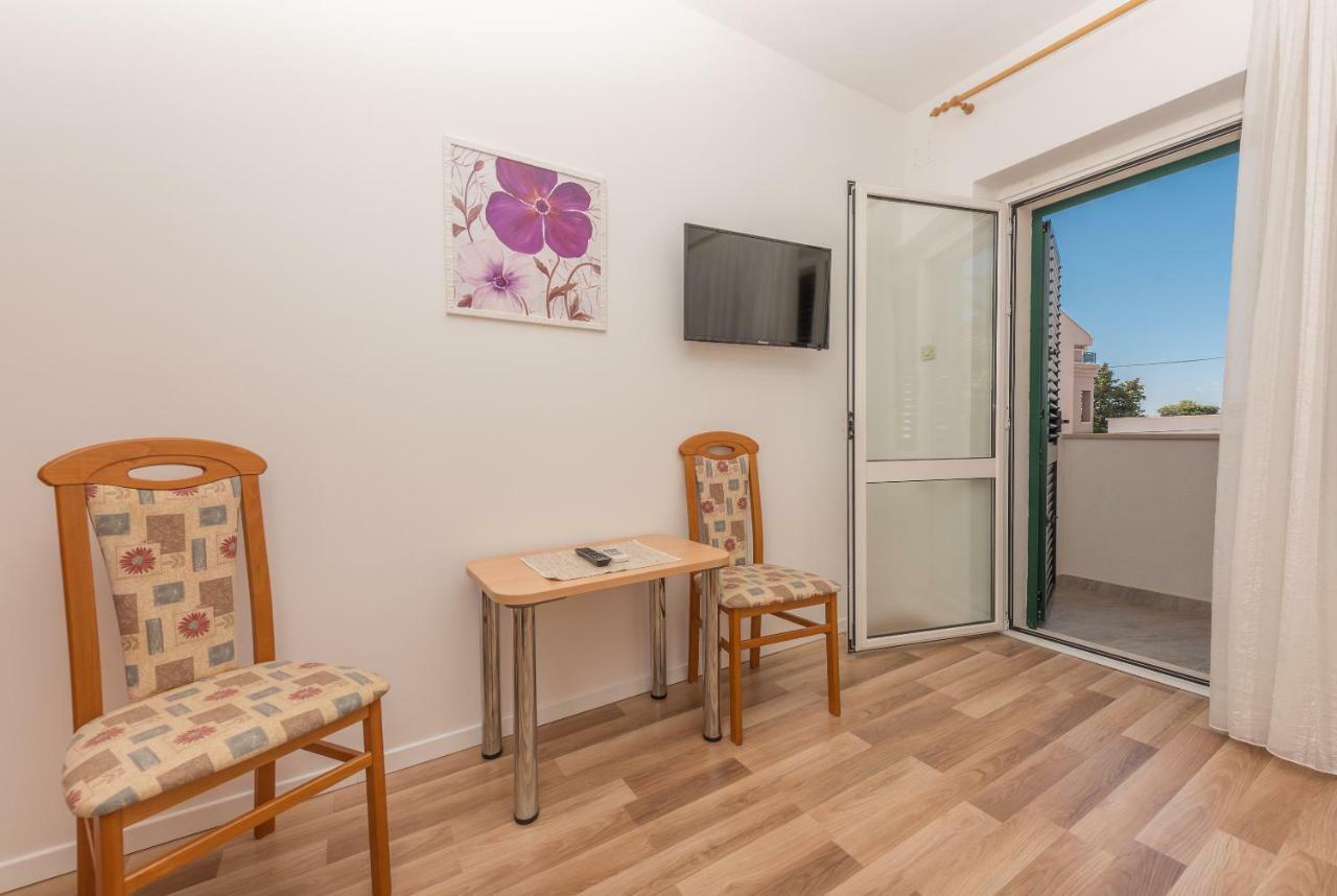 Apartmani Mona ماكارسكا المظهر الخارجي الصورة