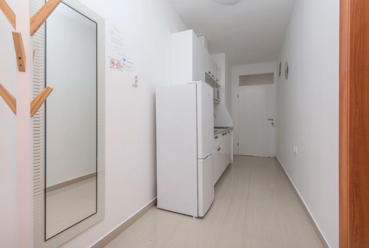 Apartmani Mona ماكارسكا المظهر الخارجي الصورة