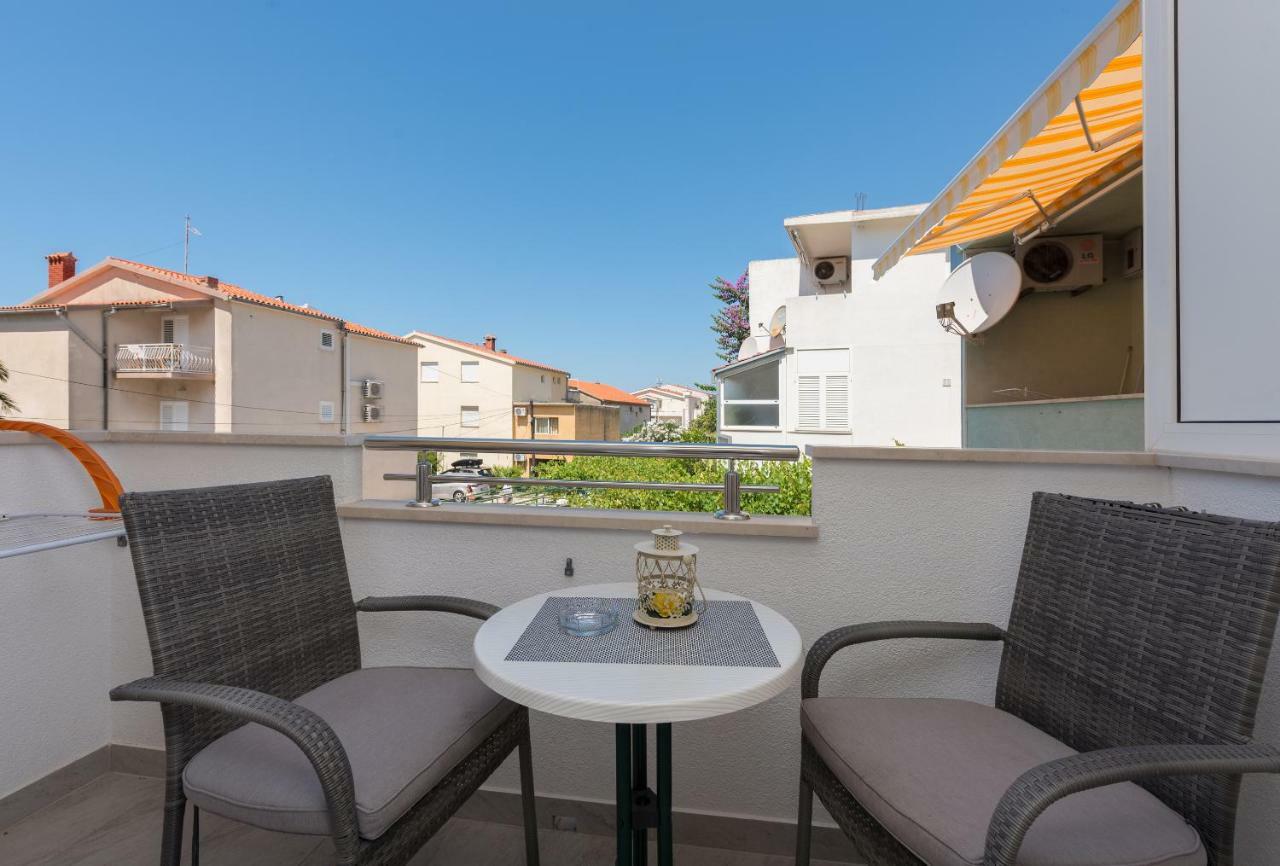 Apartmani Mona ماكارسكا المظهر الخارجي الصورة