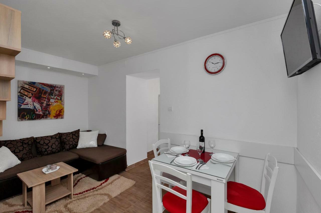 Apartmani Mona ماكارسكا المظهر الخارجي الصورة