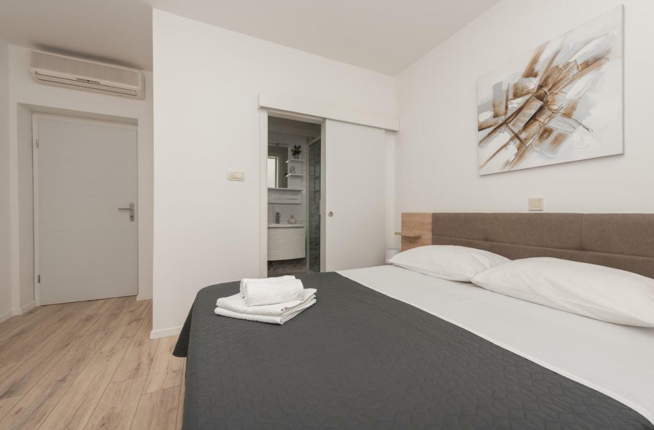 Apartmani Mona ماكارسكا المظهر الخارجي الصورة