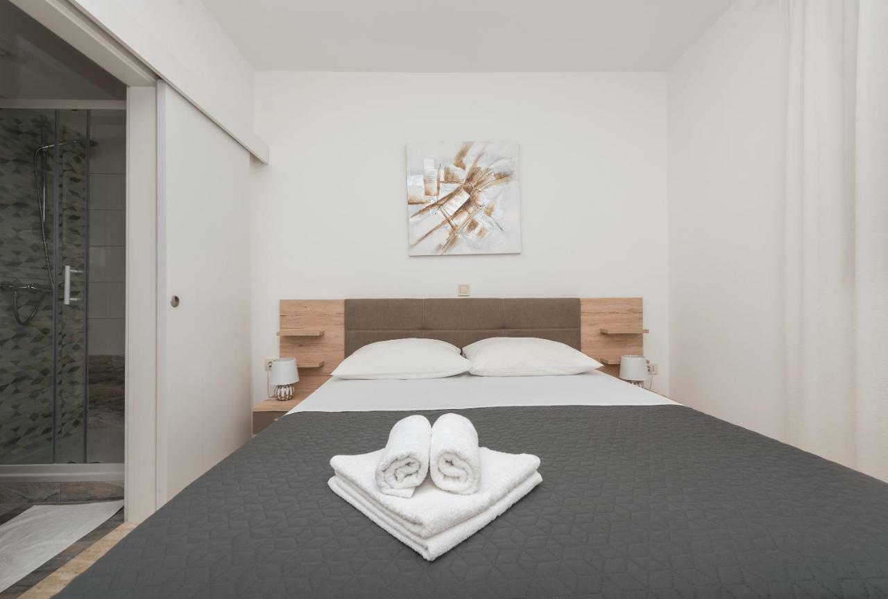 Apartmani Mona ماكارسكا المظهر الخارجي الصورة