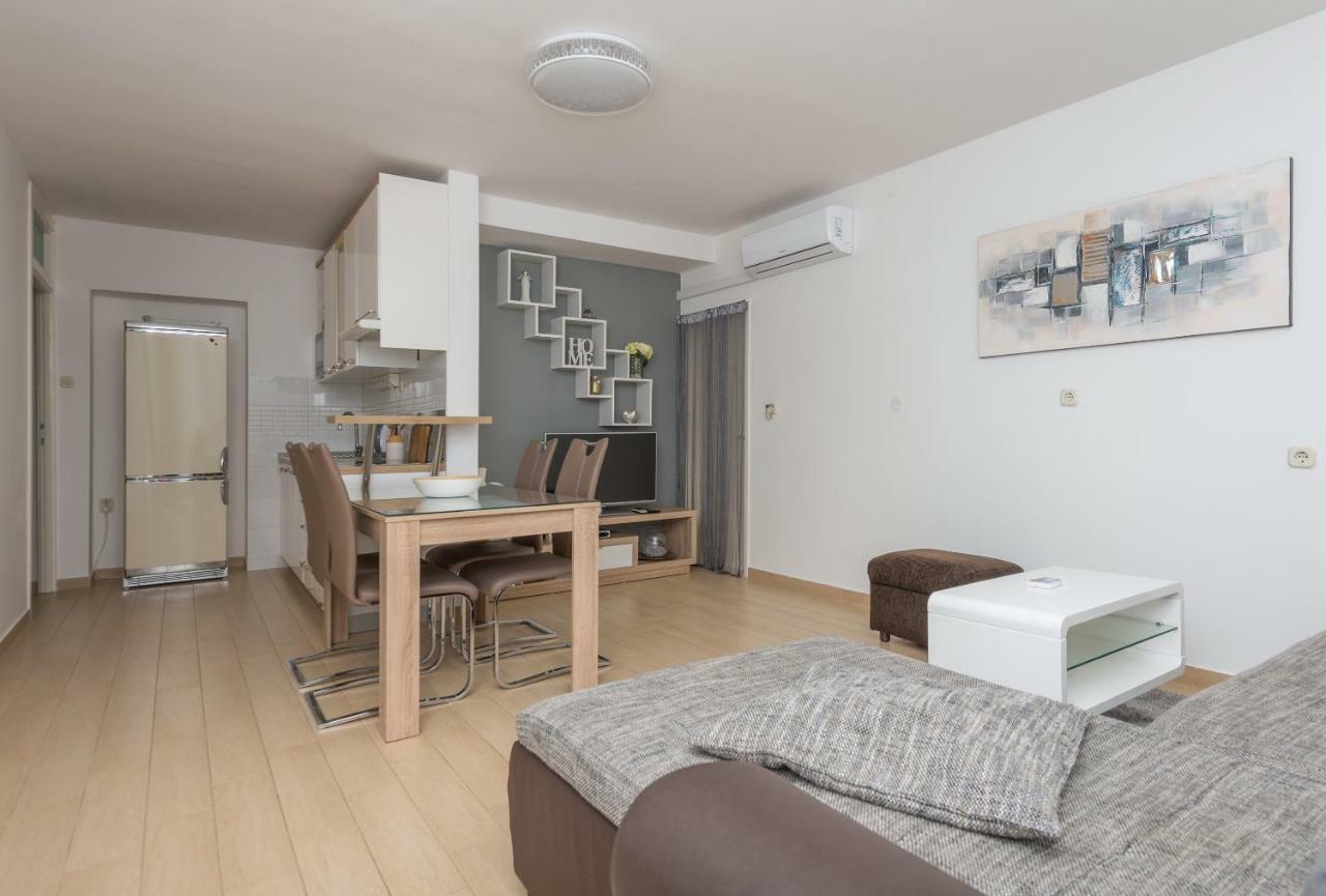 Apartmani Mona ماكارسكا المظهر الخارجي الصورة