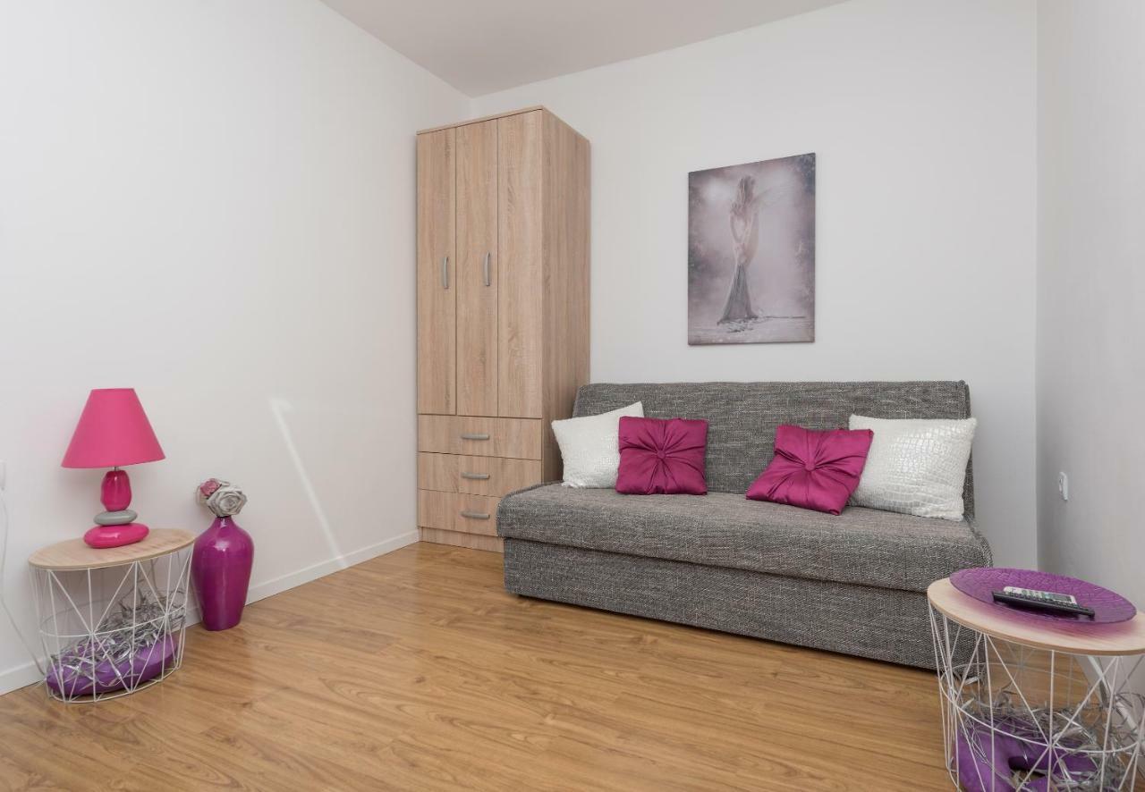 Apartmani Mona ماكارسكا المظهر الخارجي الصورة