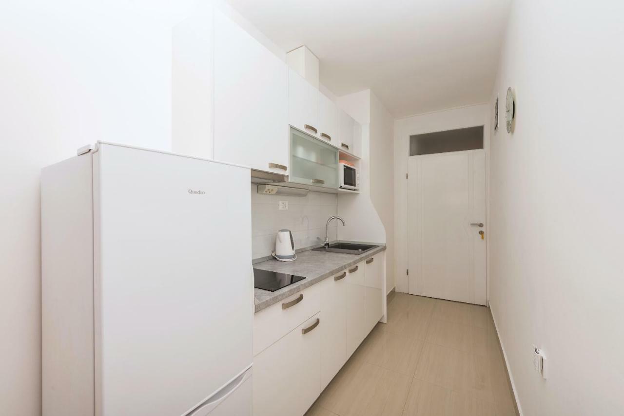 Apartmani Mona ماكارسكا المظهر الخارجي الصورة