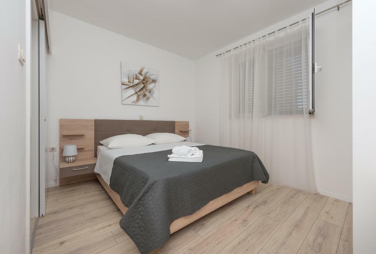 Apartmani Mona ماكارسكا المظهر الخارجي الصورة